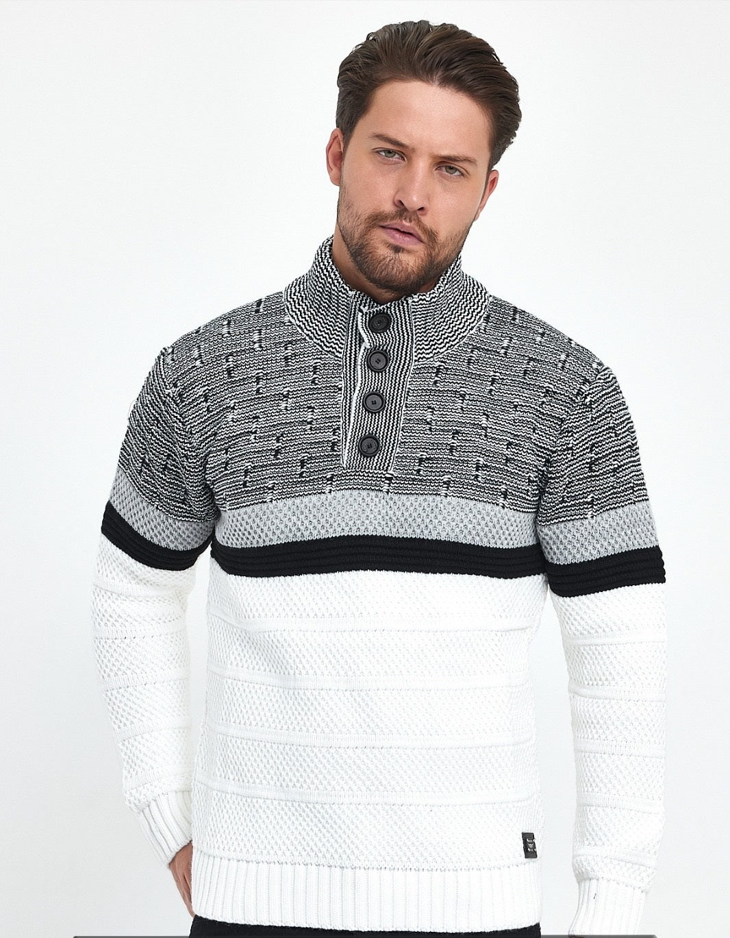 Pull homme col haut - WoolenEmbrace